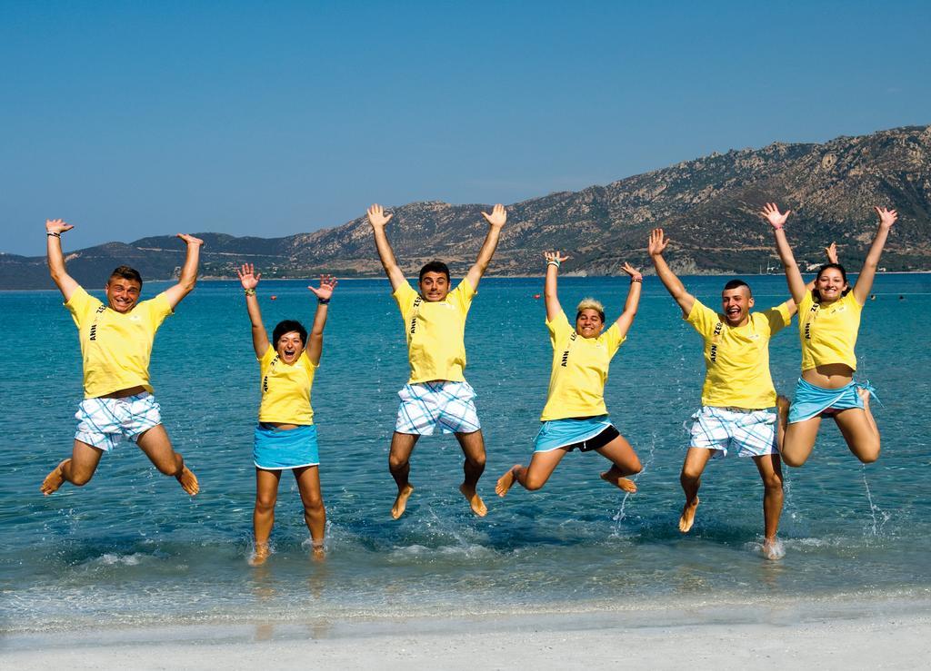 וילסימיוס Villaggio Camping Spiaggia Del Riso מראה חיצוני תמונה