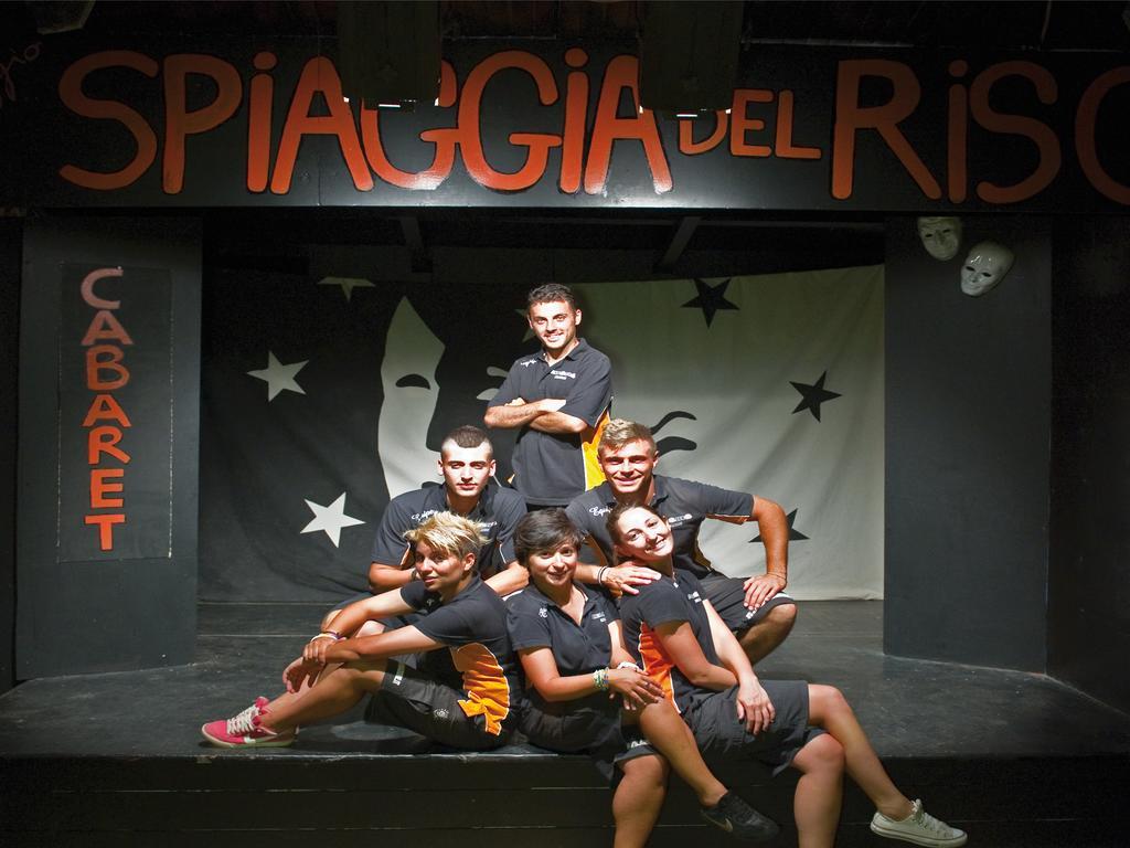 וילסימיוס Villaggio Camping Spiaggia Del Riso מראה חיצוני תמונה