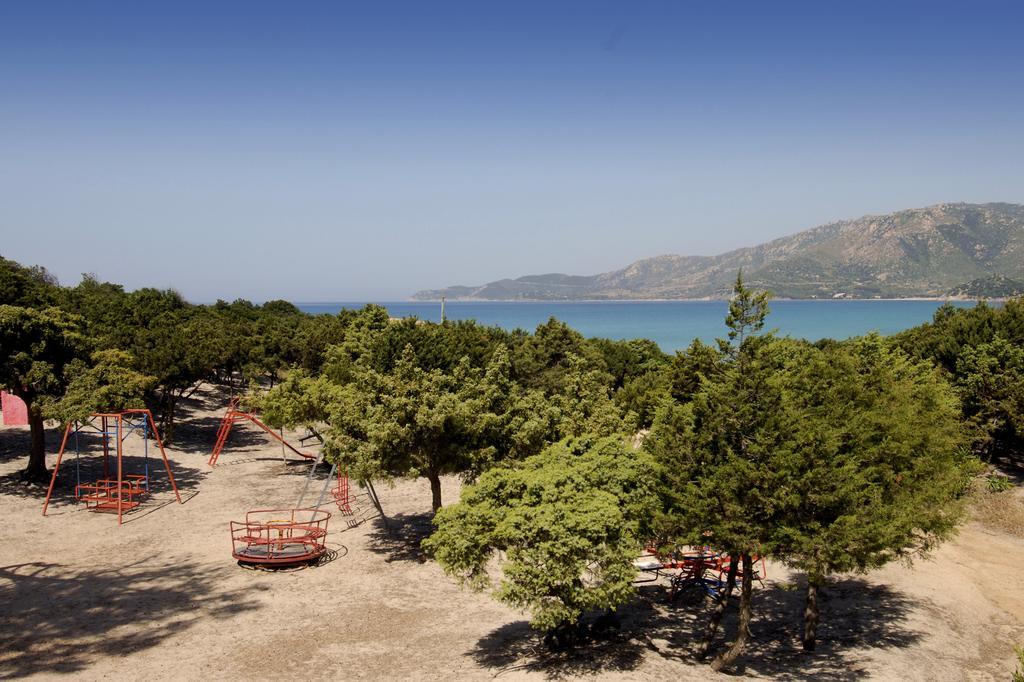 וילסימיוס Villaggio Camping Spiaggia Del Riso מראה חיצוני תמונה
